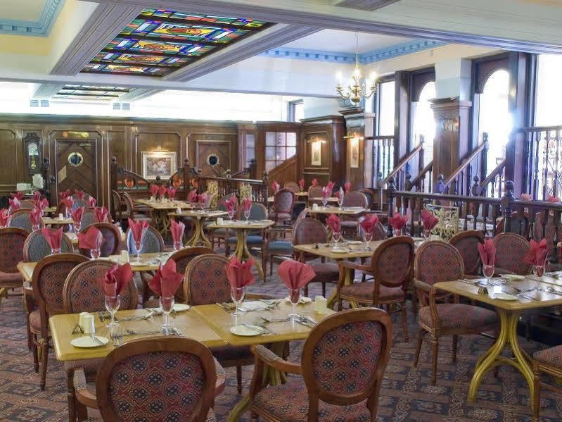 The Savoy Hotel (Adults Only) Blackpool Dış mekan fotoğraf