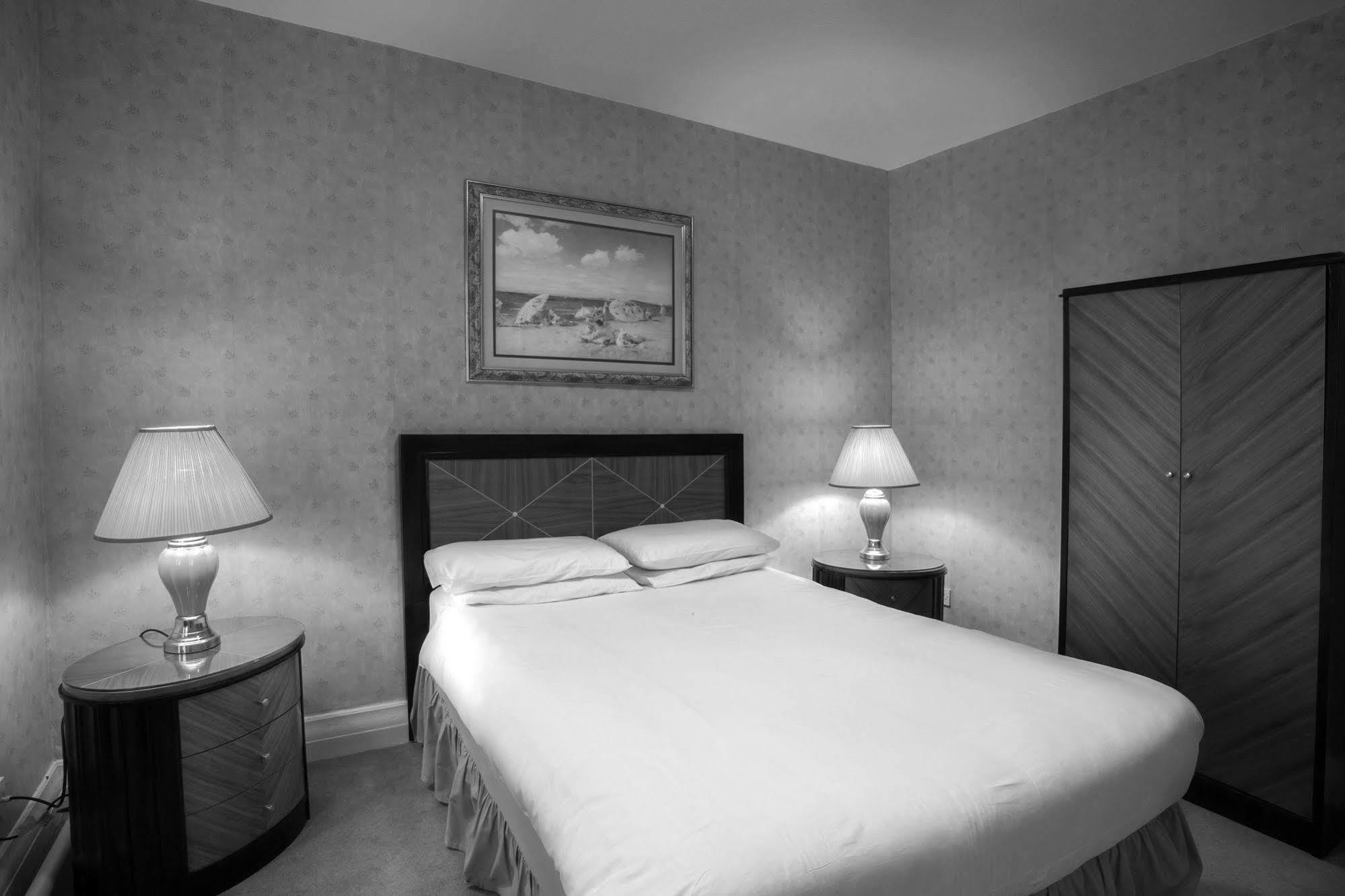 The Savoy Hotel (Adults Only) Blackpool Dış mekan fotoğraf